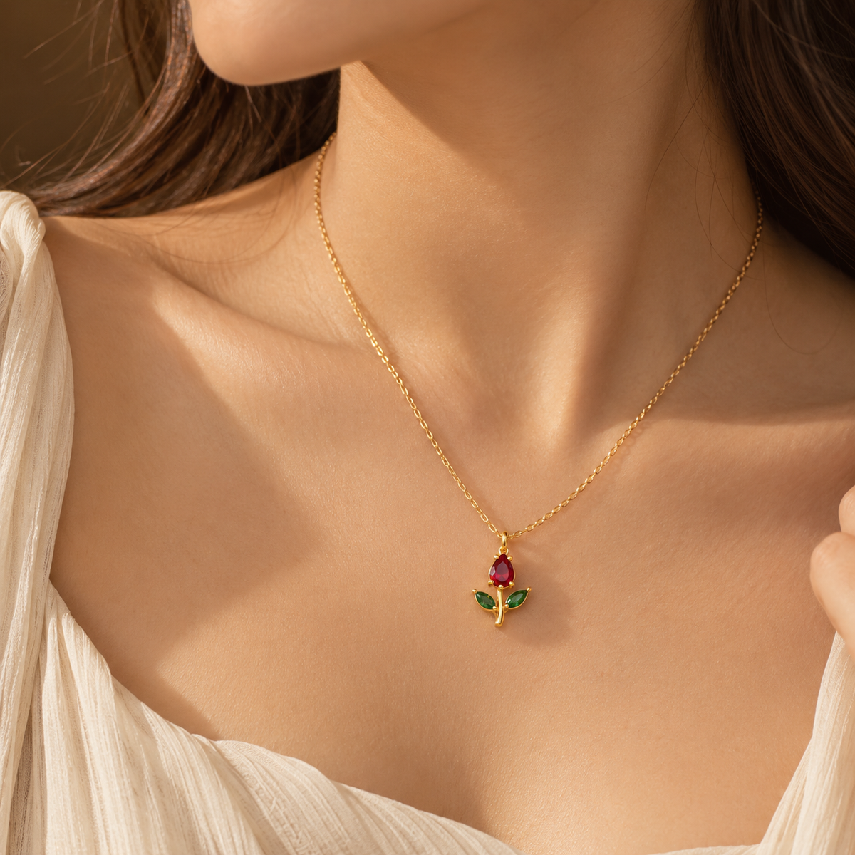 Minimal Tulip | 18K Gold Plated Necklace